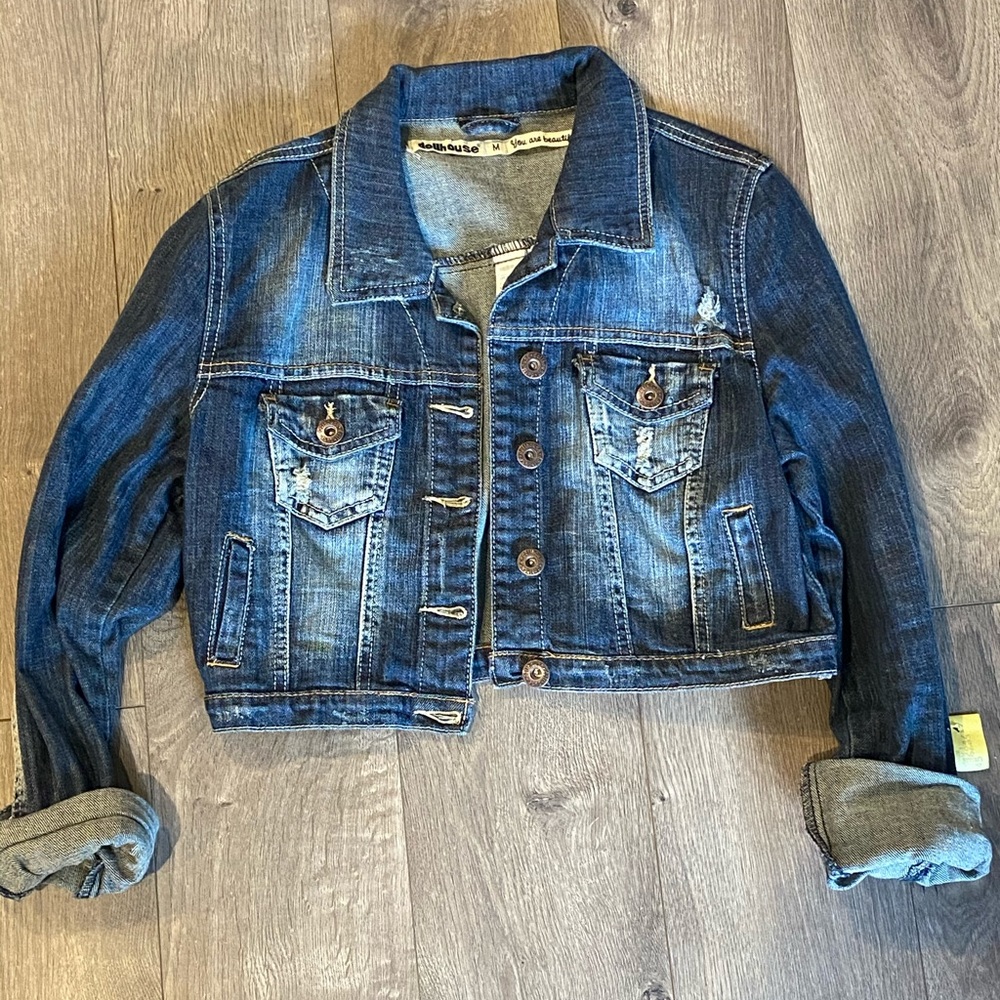 Cropped jean jacket